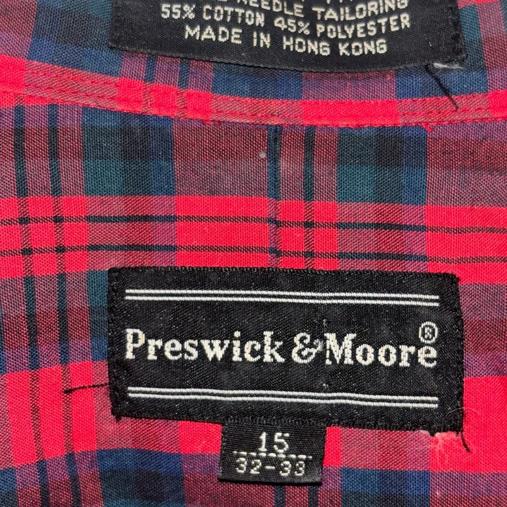 Button up - Picture 2 of 3